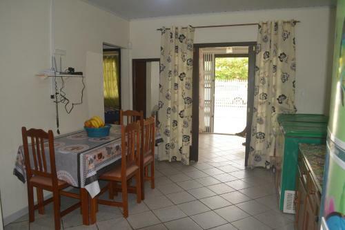 Casa Confort�vel Na Praia