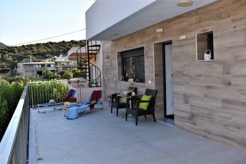 Istron Corner Apartments