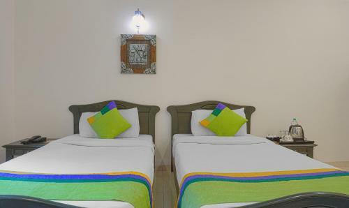 Treebo Trend Royalty Hotel