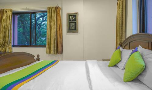 Treebo Trend Royalty Hotel
