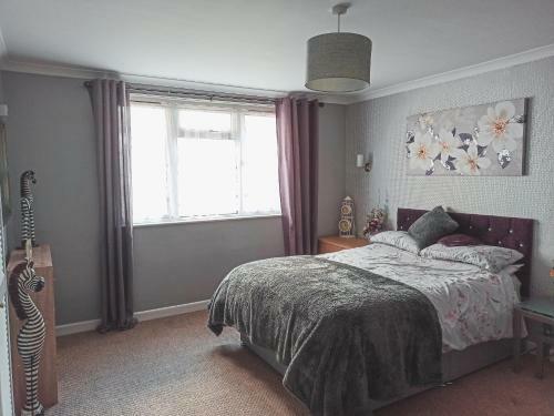Esplanade Court Apartment With Heated Pool