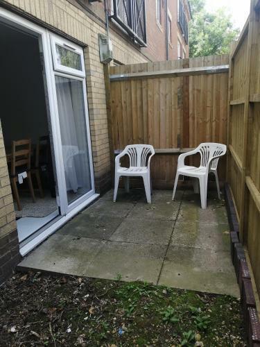 Ground Floor Apartment City Centre University Free Parking