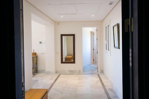 Apartamento Sotogrande Marina 2 Bed Penthouse W. Large Terrace