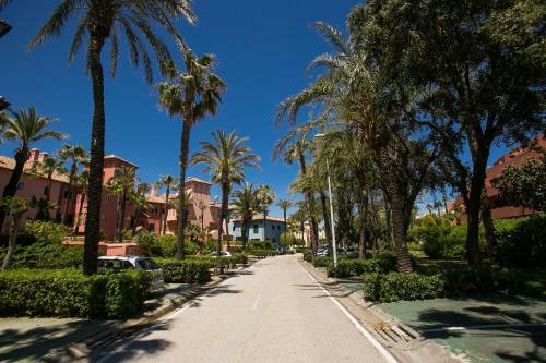 Apartamento Sotogrande Marina 2 Bed Penthouse W. Large Terrace