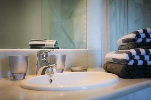 Apartamento Sotogrande Marina 2 Bed Penthouse W. Large Terrace