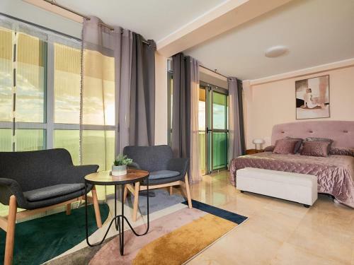 Apartamento Stylish Golfdel Sur Penthouse