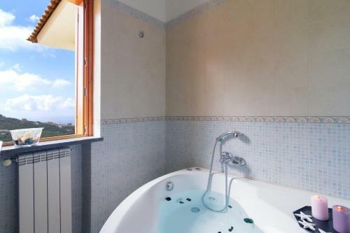 Sorrento Villa With Garden See View