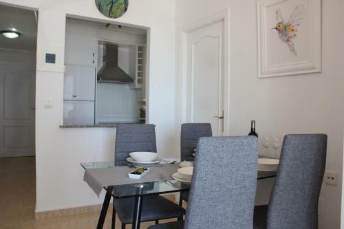 Apartamento La Playa Blanca - Palacio Del Mar, Beach, Sea View, Pool
