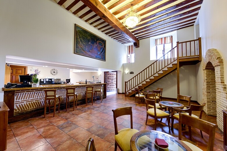 Azz Pe�afiel Las Claras Hotel & Spa