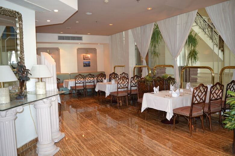Hotel Pyramids Park Resort
