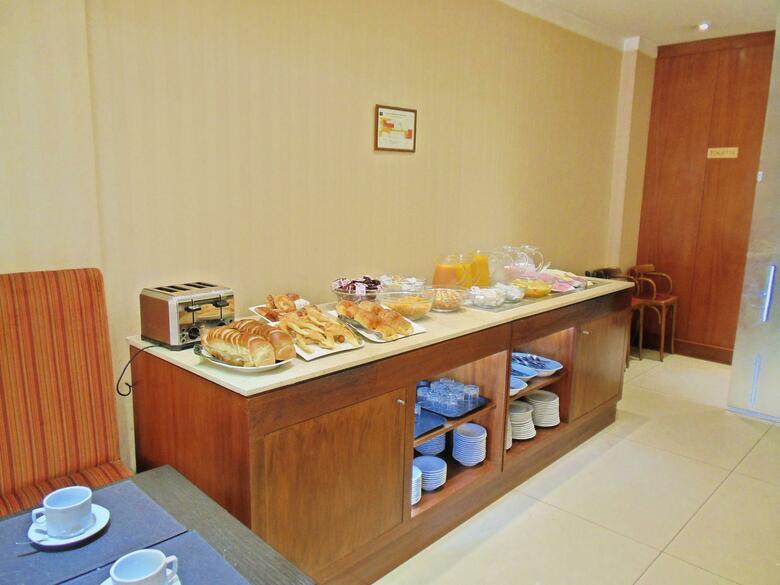 Hotel Sheltown