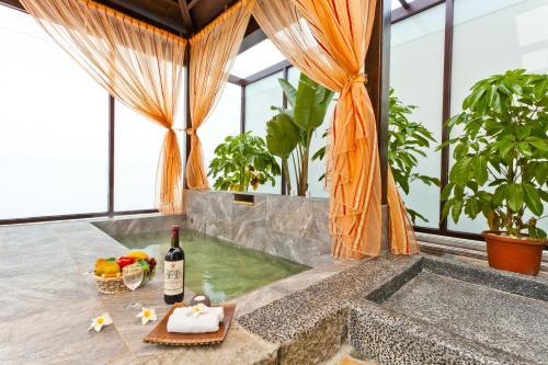Hotel The Loft Seaside Suites