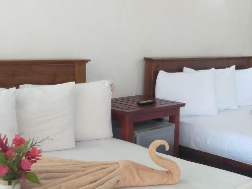 Hostal Ella Grand Peak Hotel