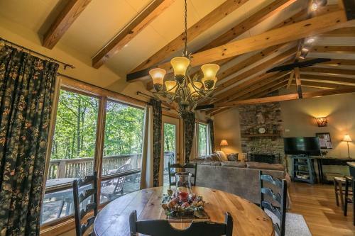 Appalachian Retreat Between Boone Blowing Rock Hot Tub Wifi