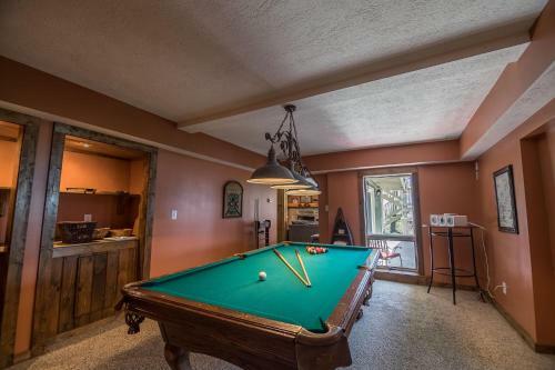 A Slopeside Getaway Hot Tub Pool Table Arcade Games