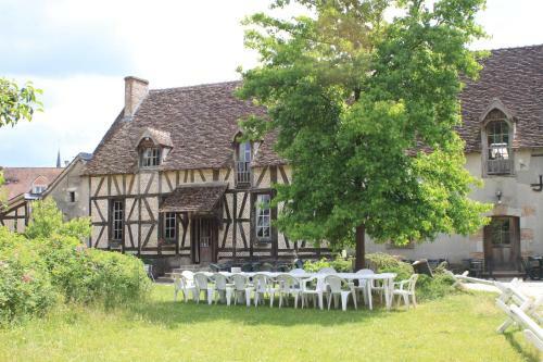 Bed & Breakfast G�te D'�tape Ecuries De St Cyr