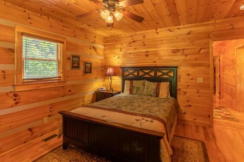 A Positive Outlook -10 Mins To Asu, Hot Tub - Pool Table - Corner Jacuzzi