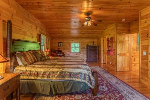 A Positive Outlook -10 Mins To Asu, Hot Tub - Pool Table - Corner Jacuzzi