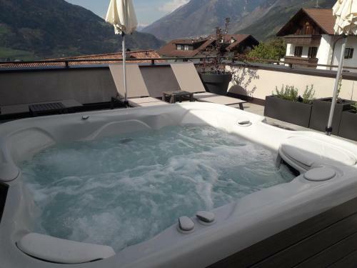 Hotel Zum Tiroler Adler