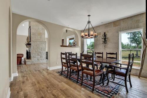 Huge Luxury Home On 13 Acres With Views & Firepit