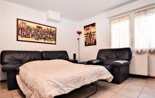 Awesome Home In Pont-saint-esprit With Wifi And 2 Bedrooms