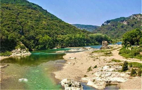 Awesome Home In Pont-saint-esprit With Wifi And 2 Bedrooms