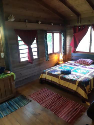 Bed & Breakfast B & Bee Wild Island