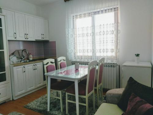 Apartman Jovanovi? 1