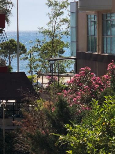Lungomare Apartment
