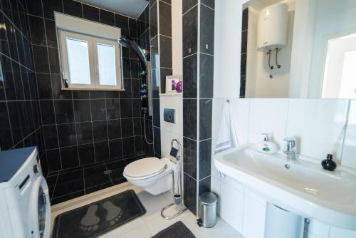 De Luxe Apartment Mediteran 1****