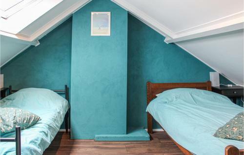 Stunning Home In Acquoy With Wifi And 9 Bedrooms