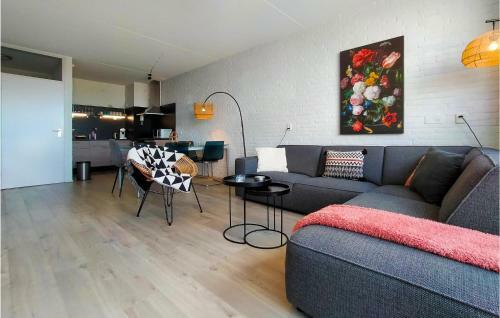 Amazing Home In Bruinisse With Wifi And 2 Bedrooms
