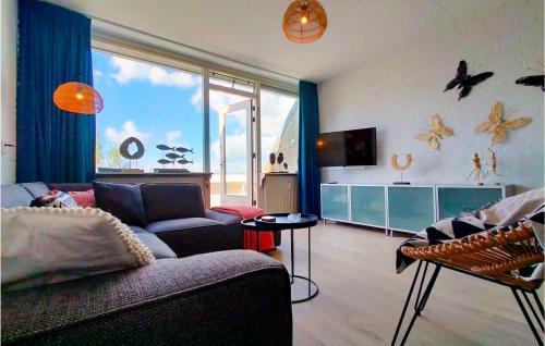 Amazing Home In Bruinisse With Wifi And 2 Bedrooms