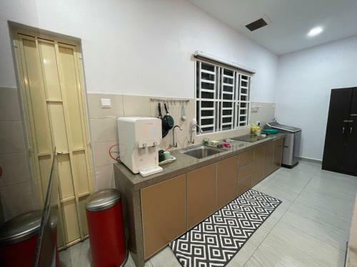 G Homestay Bayan Baru