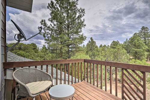 Charming Overgaard Home With Fire Pit And Games!