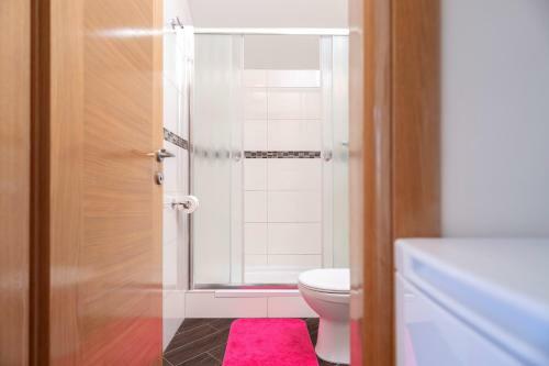 Hostal Rooms & Studio Villa Fio
