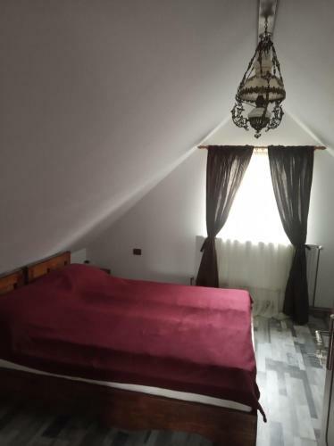 Casa Traditionala Autentica Situata Central