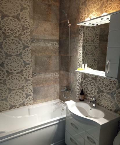 Apartament Adam