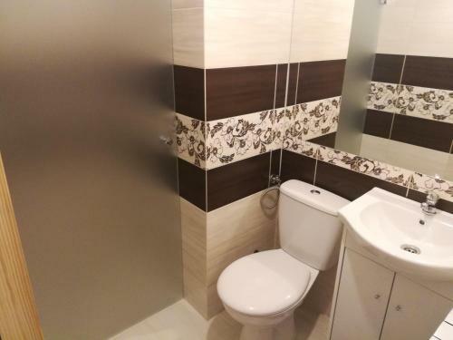 Hostal Noclegi Kro?cienko Halina Sto?owska
