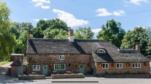Posada The Plough Inn Boddington