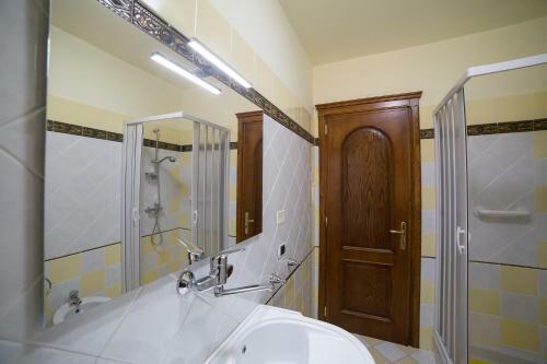 Domus Castrum Villarum B&B