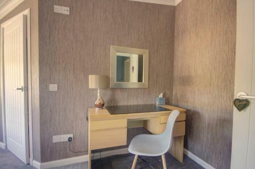 Thistle Apartment, Main Street, Golspie
