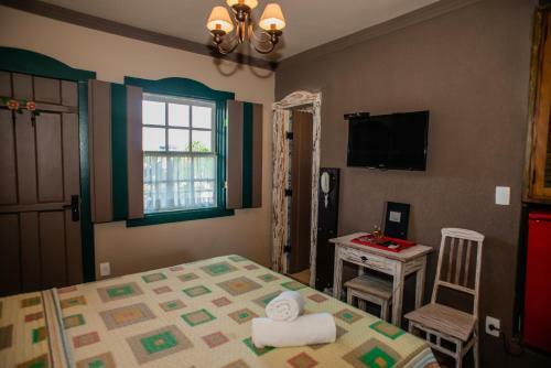 Hostal Tiradentes Village