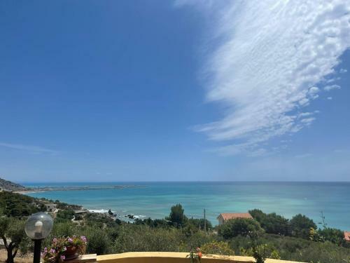 Apartamento Villa Yellow House
