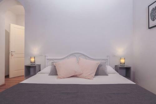 Hostal San Pierino Charming Rooms