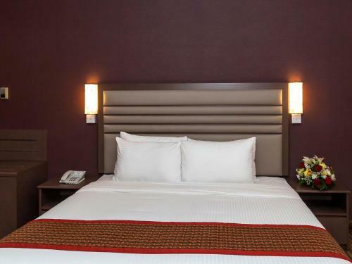 Florida International Hotel