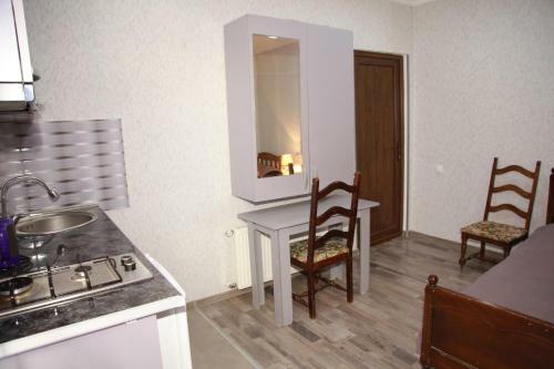 Hostal Riverside