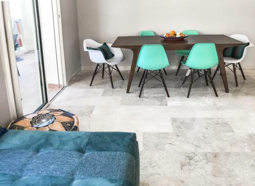 Apartamento Mehdia Beach Condo