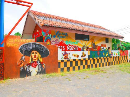 Hotel Mexican Resortlampang