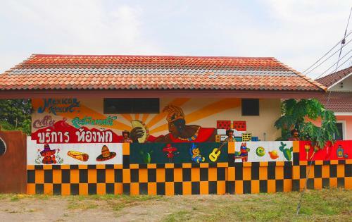 Hotel Mexican Resortlampang